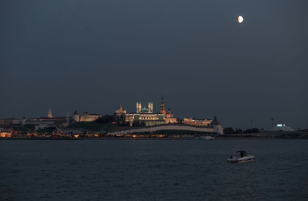 Фотография автора Эдуард Онгориев