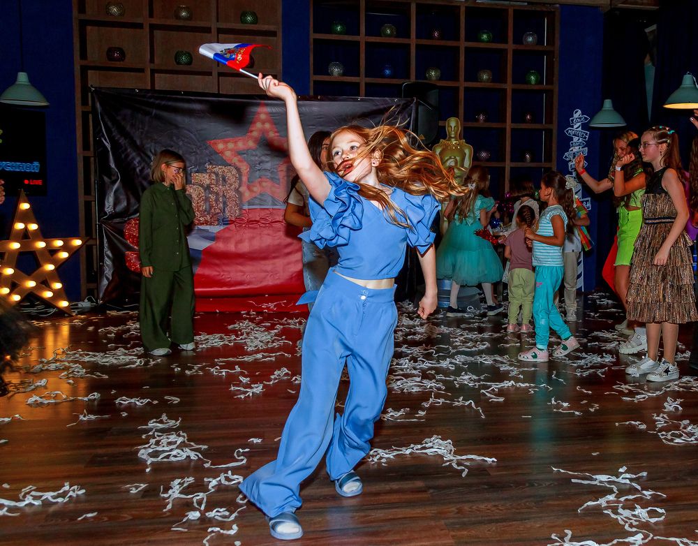 Юная патриотка