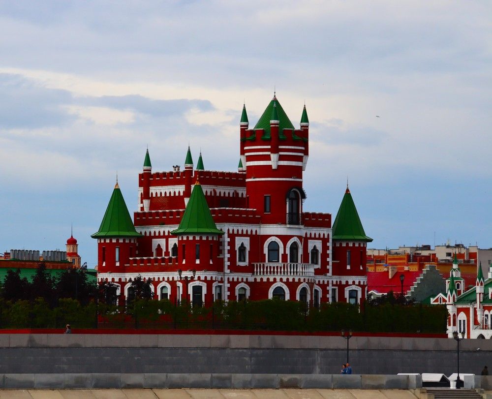 ПРОСТО ЗАМОК