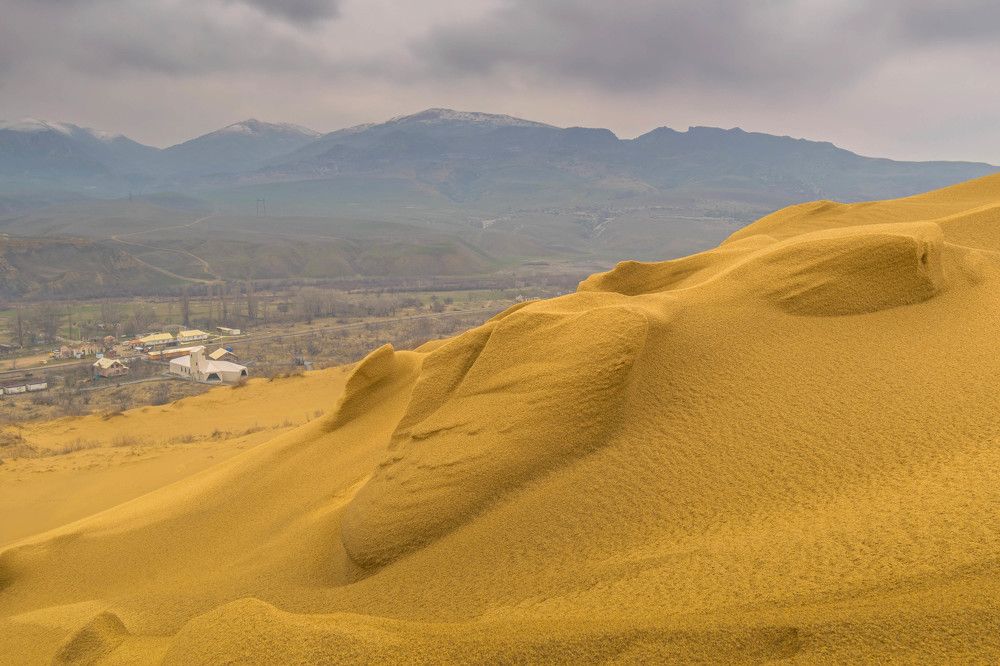 Бархан Сарыкум, Дагестан.