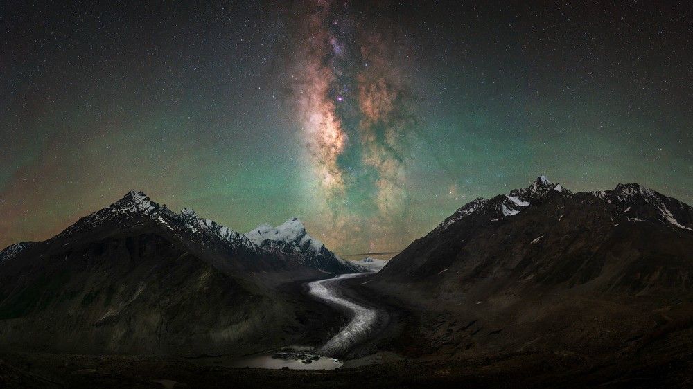 Photograph by Ranit Dholey