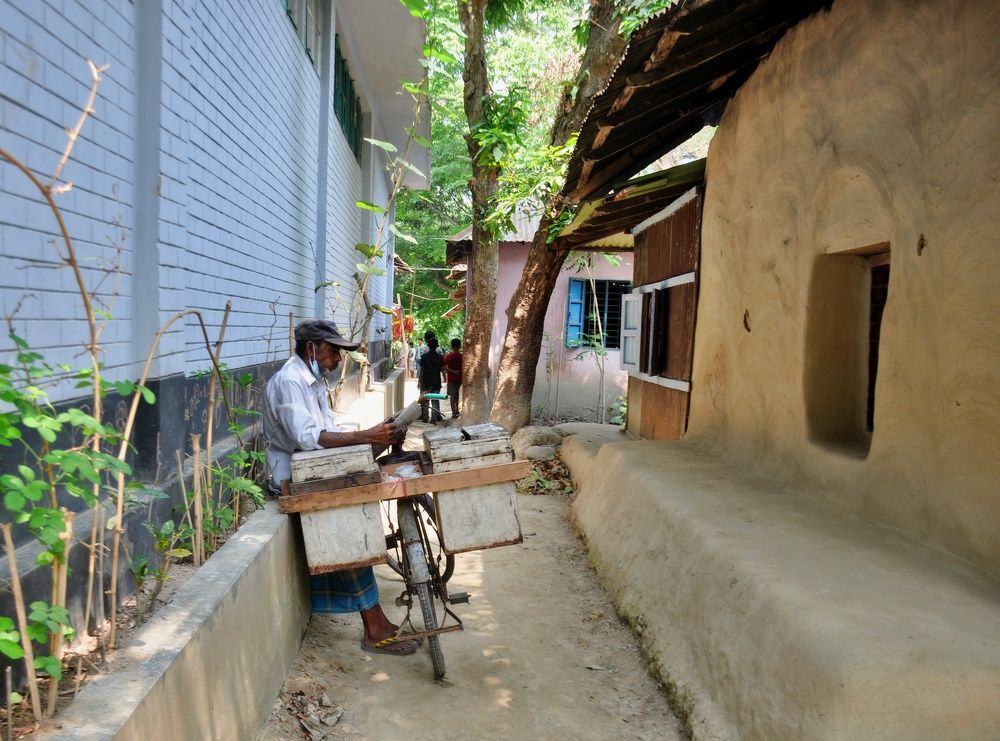 the icecream seller!