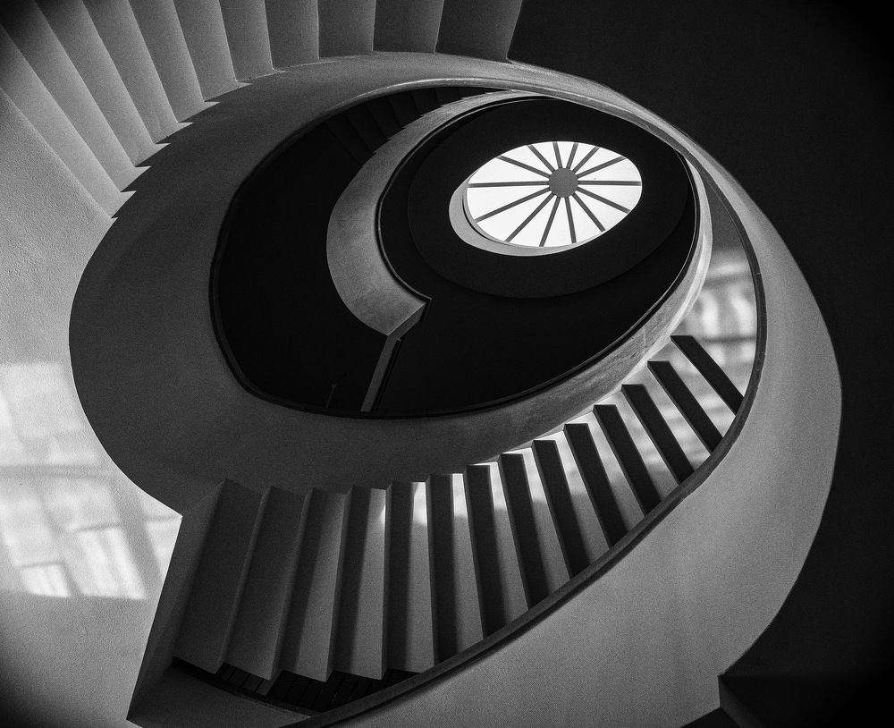 Photograph by Vladimir Bragilevsky