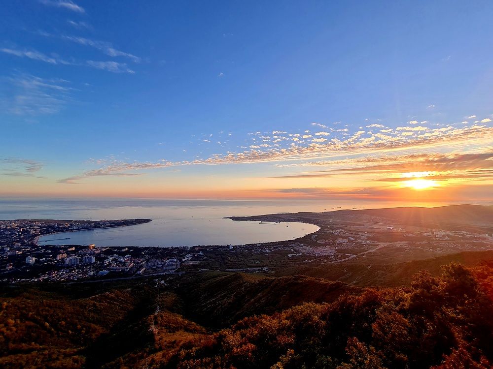 Геленджикская бухта