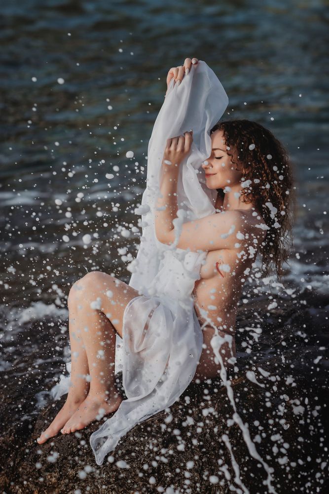 Photograph by Anastasiya Lopez Pogodina