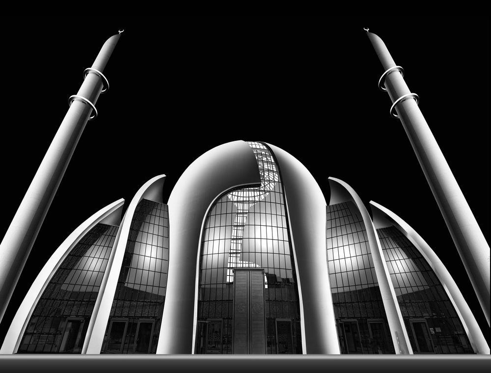 Photograph by jordiegeatorrent