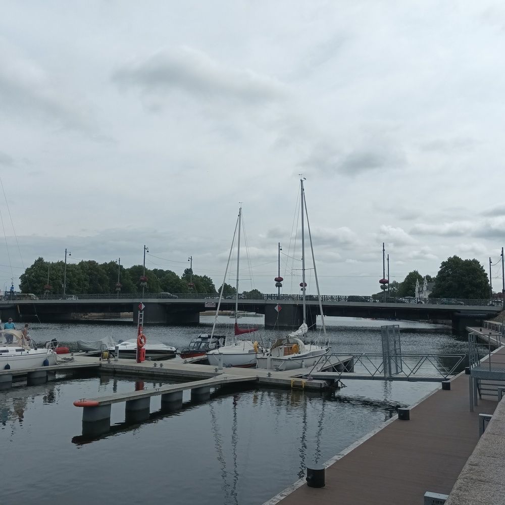 Фотография автора Maks Lanister