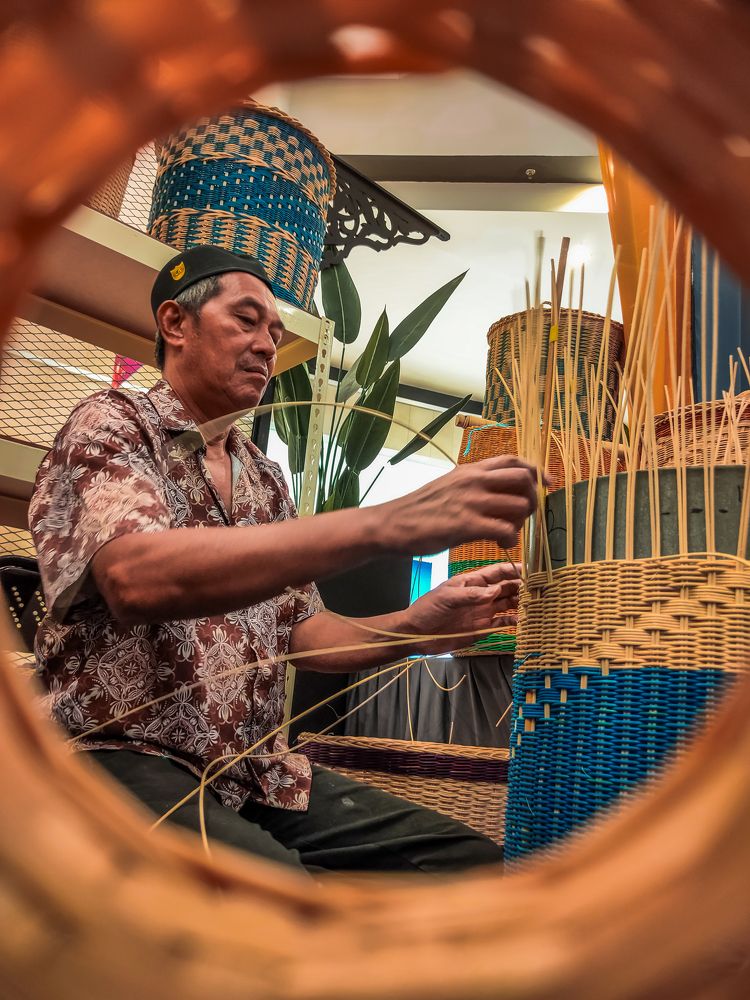 I am a Malaysian handicraft maker