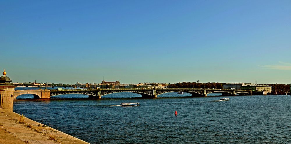 Мост на р.Нева.