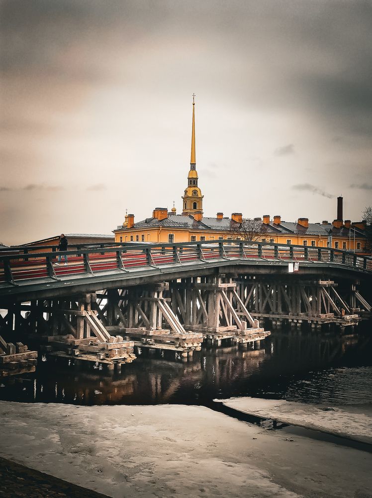 Photograph by Erika Checherina