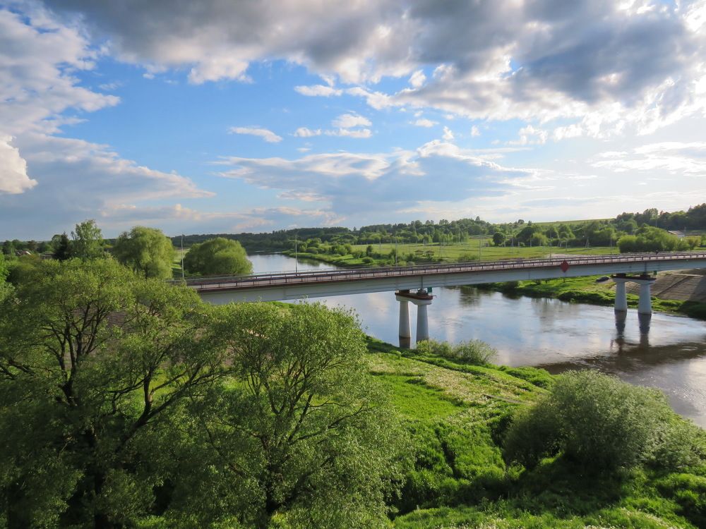 Bridge over the Dnieper