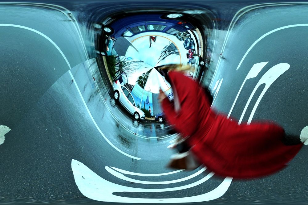 Photograph by Muzaffer Sütlüoğlu