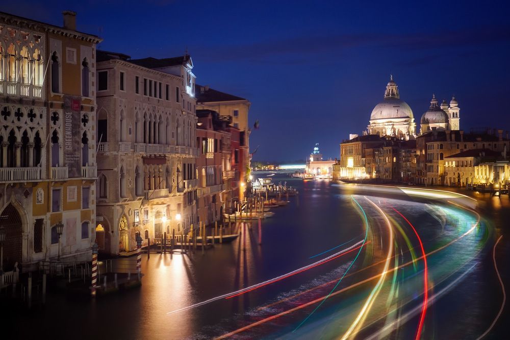 Photograph by Henri Fitriadi