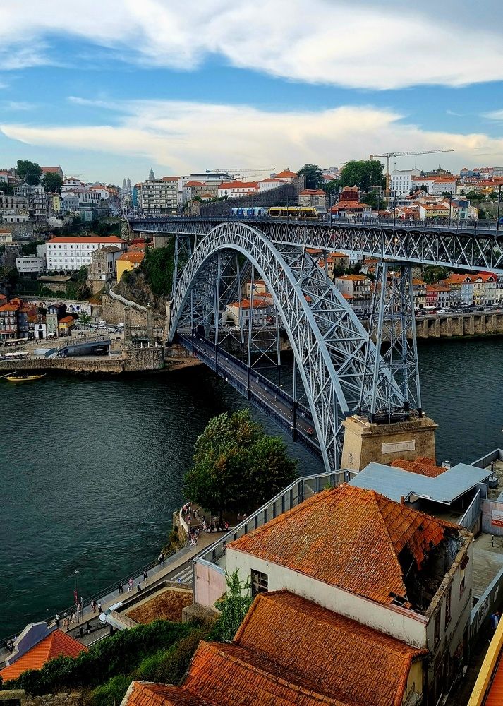 Мост Луиша I на реке Дору