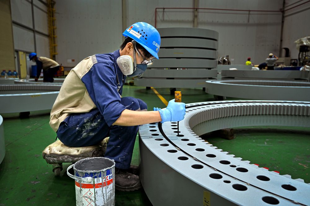 Sơn bảo quản bánh răng điện gió