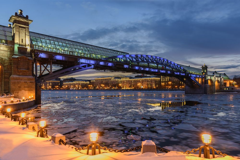 Пешеходный Андреевский мост