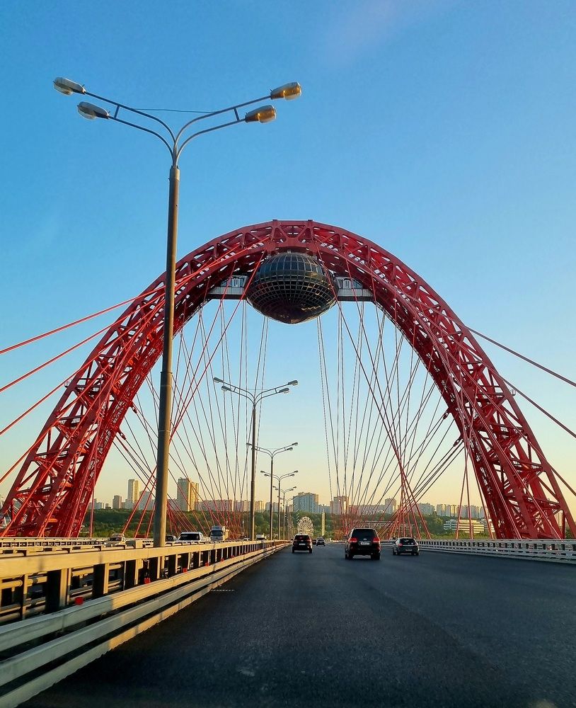 Живописный мост