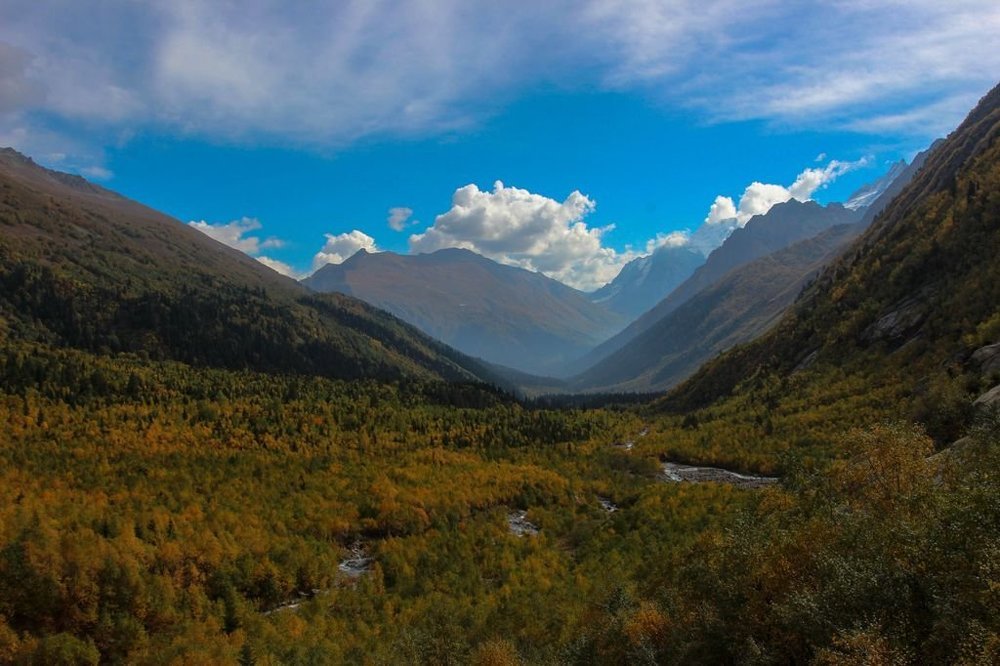 Алибекское ущелье