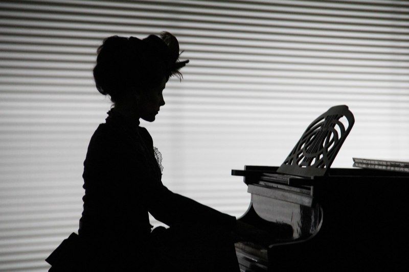 Oksana Maluga, Russia