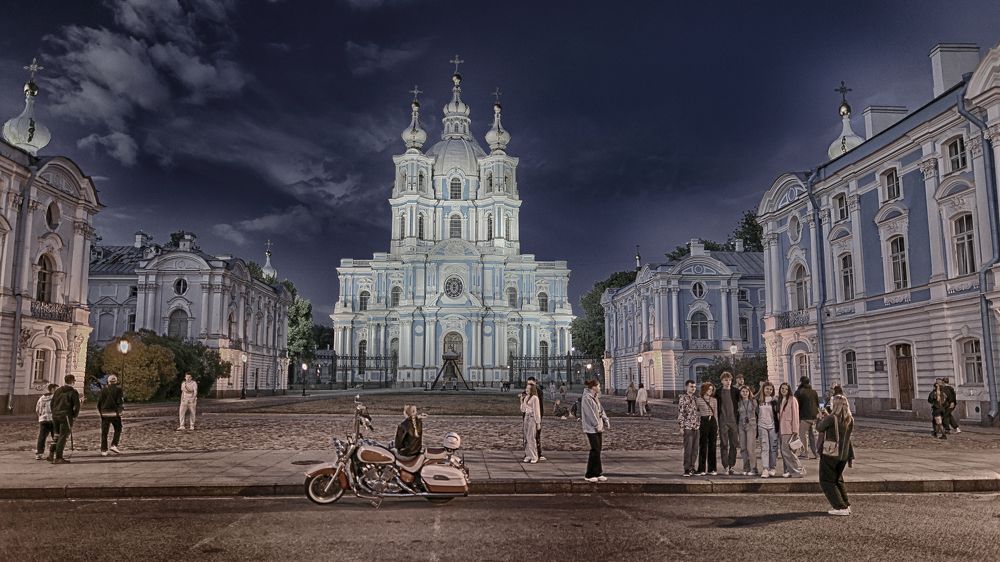 Воскресенский Смольный собор