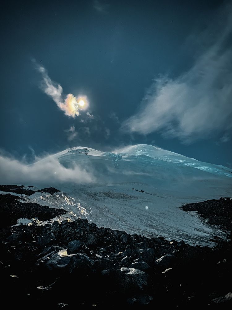 Фотография автора Андрей Болотин