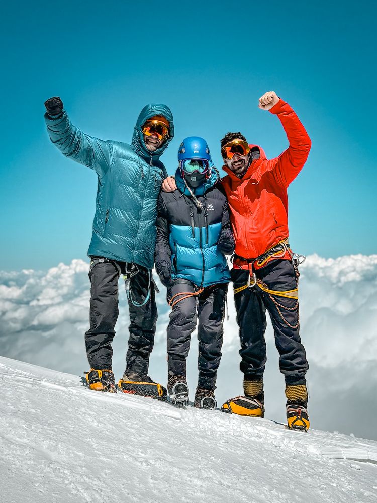 Фотография автора Андрей Болотин