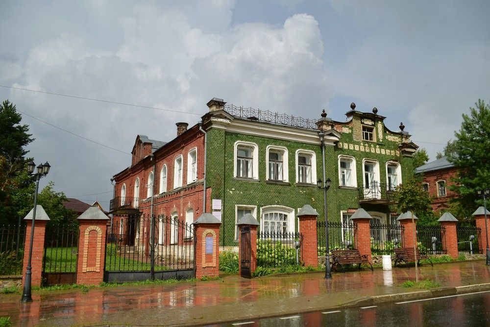 Фотография автора Олег Лебедев