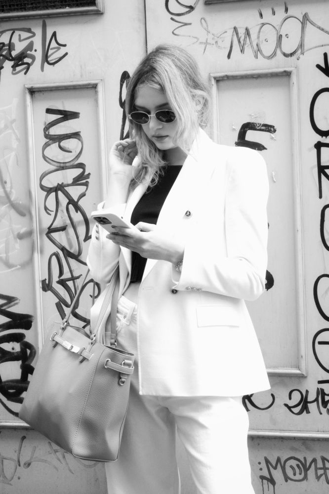 Photograph by Maria Kravchenko