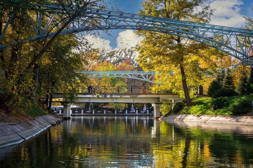 Photograph by Roman Chehovskoy