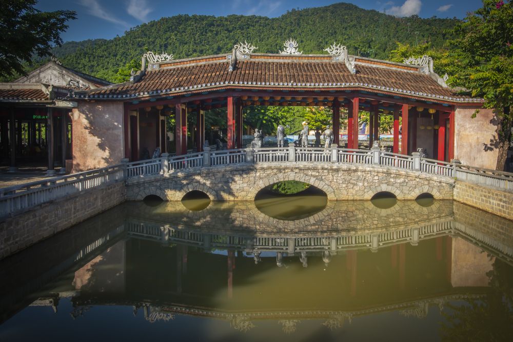 Photograph by Nguyen