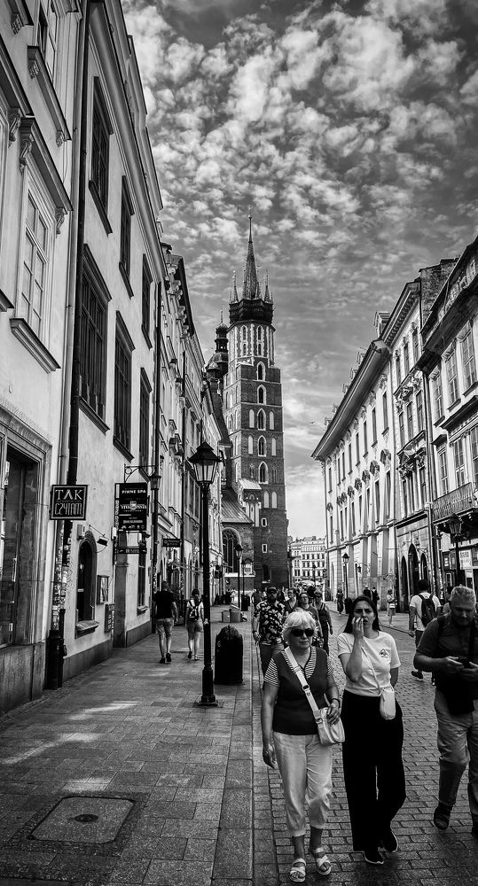 “Walking on Floriański”