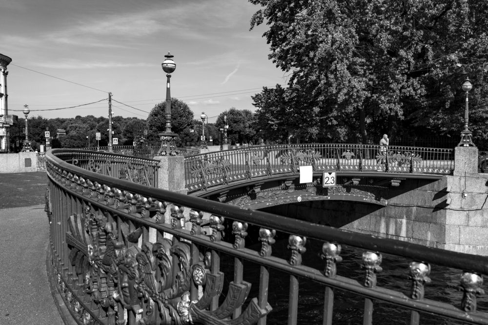 Мосты-Театральный и Трёхколенный