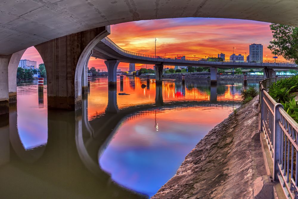 Nguyen Van Cu Bridge