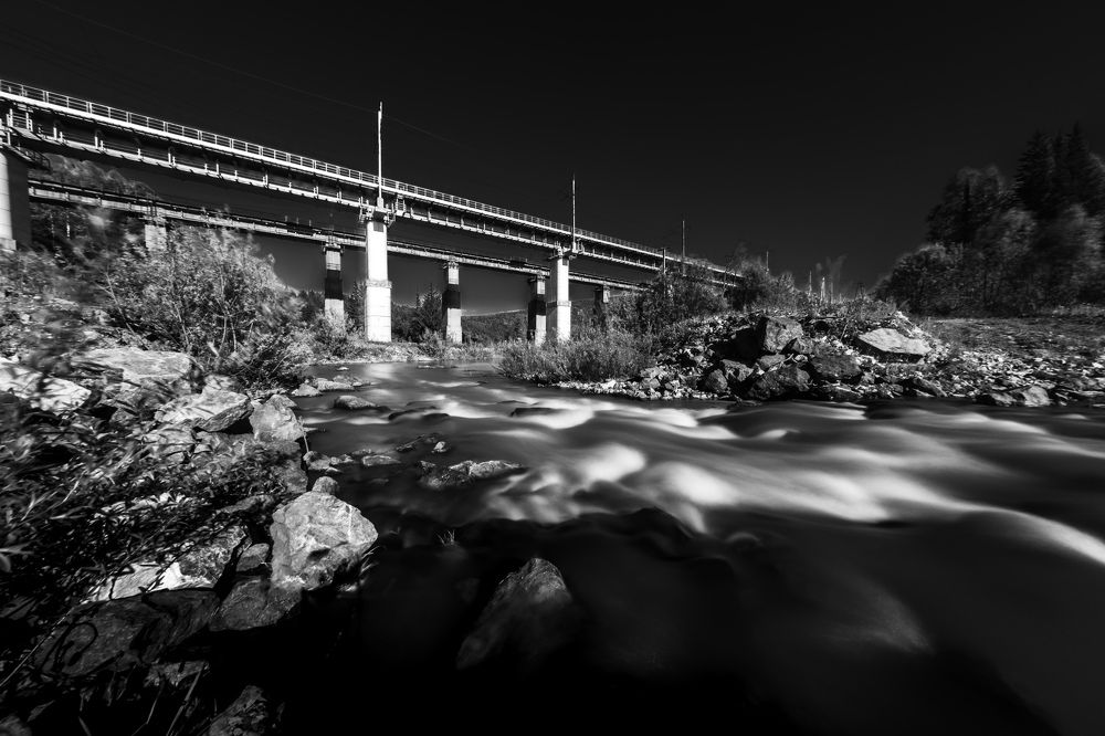 Photograph by Kostantin Belonogov