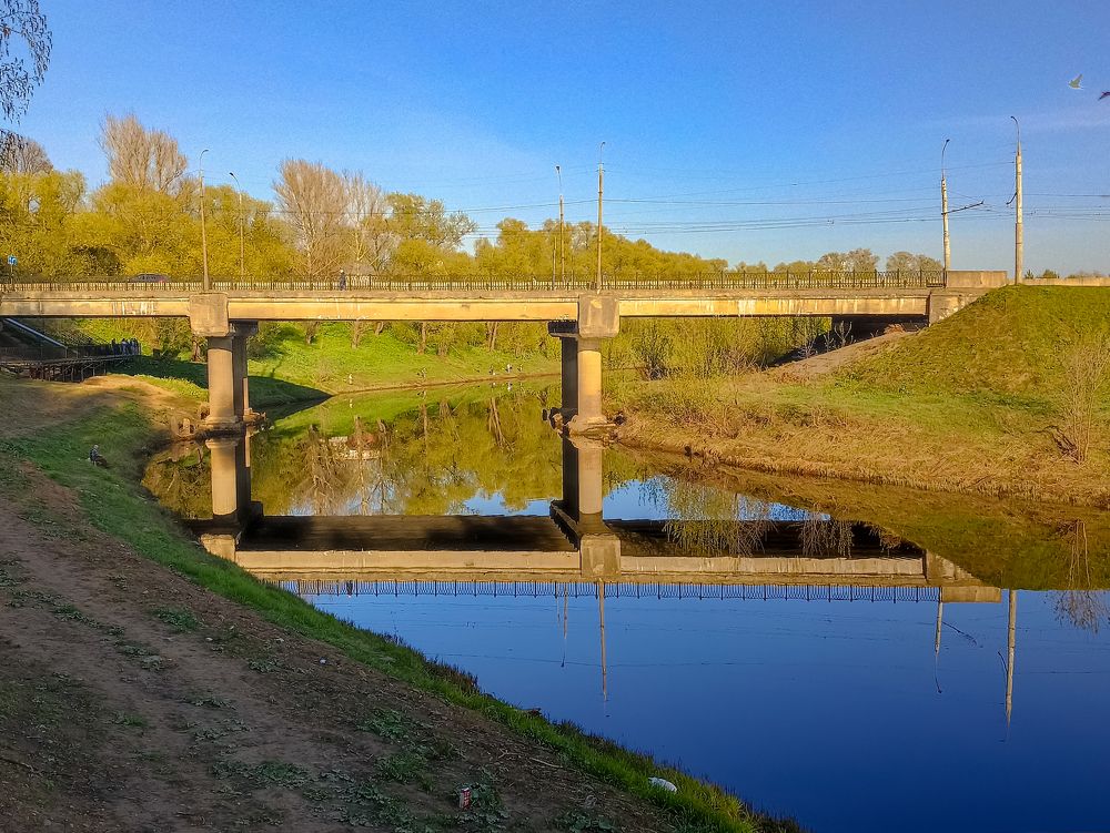 Photograph by Anton Hantov