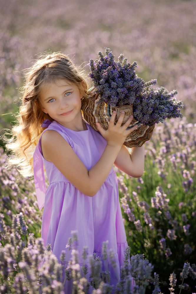 Прогулка в лавандовом поле