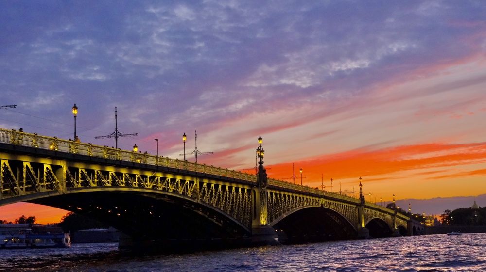 Благовещенский мост в Санкт-Петербурге