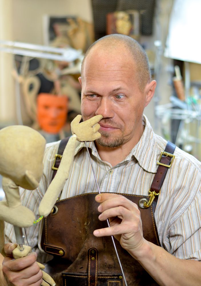 Кукольных дел мастер