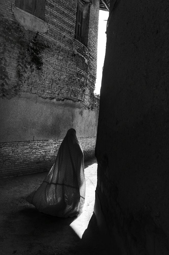 Photograph by reza zanganeh