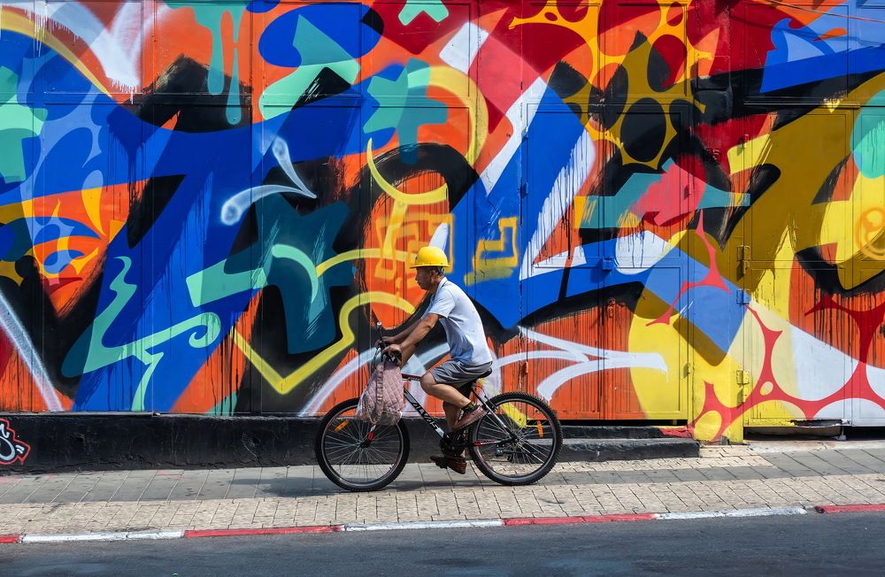 Photograph by Vladimir Bragilevsky