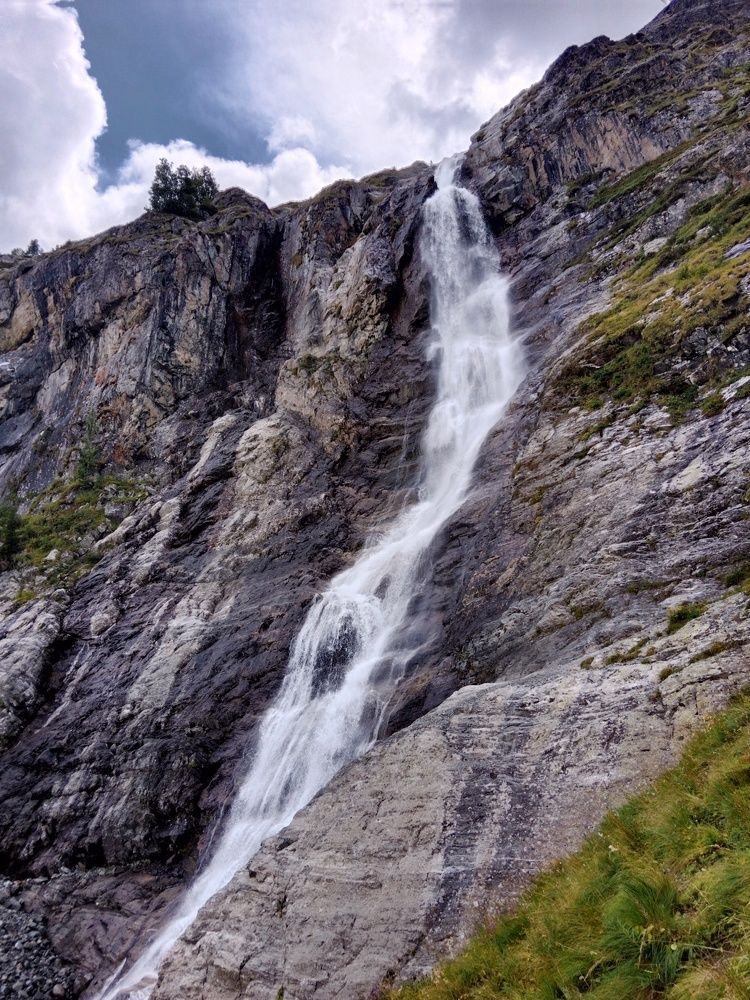 Софийские водопады