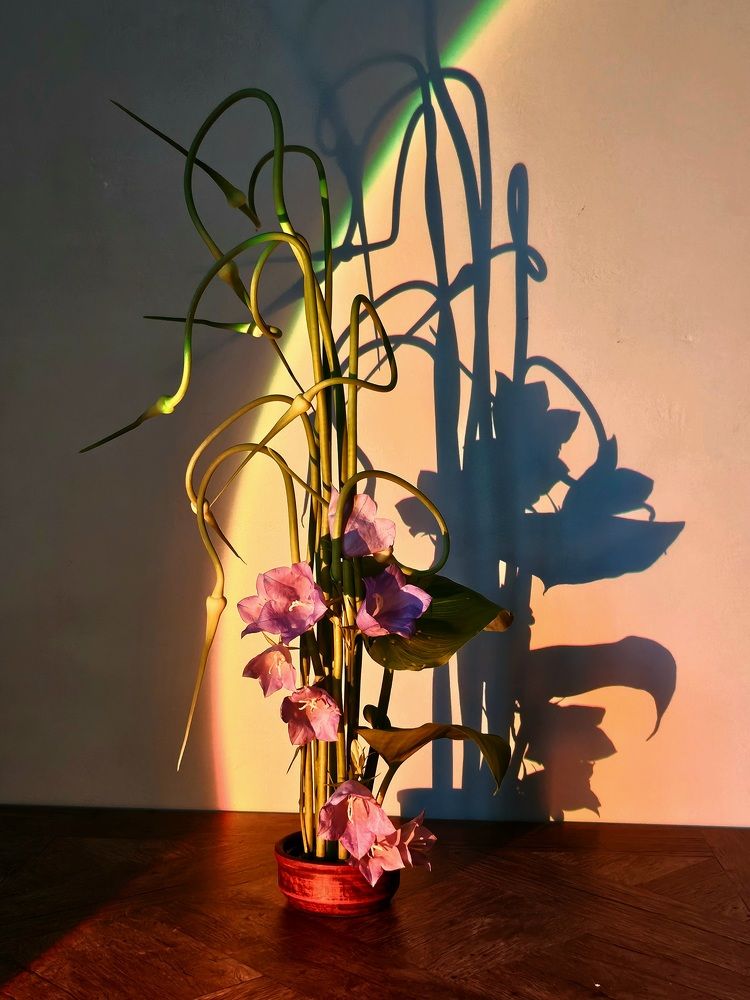 Утончённый романтик.