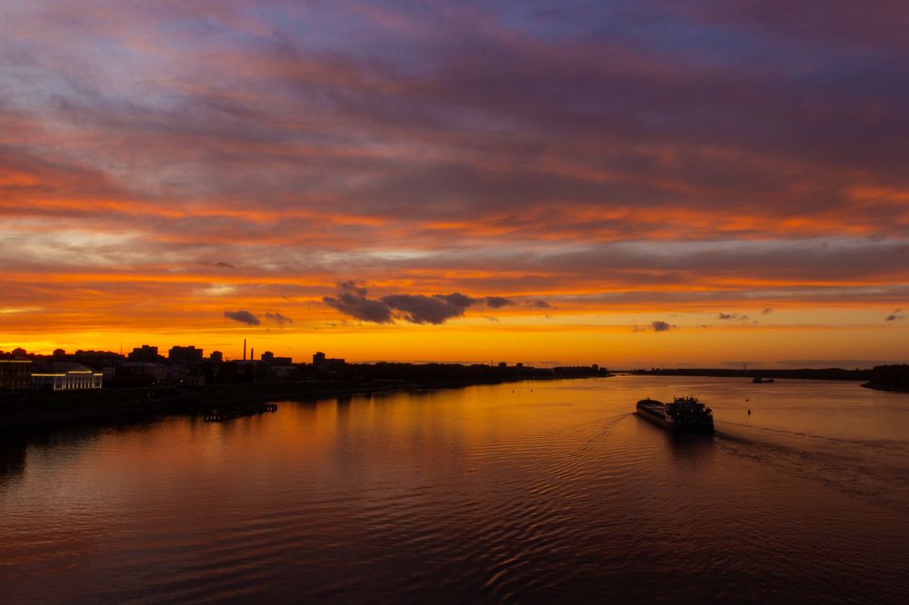 Photograph by Anton Hantov