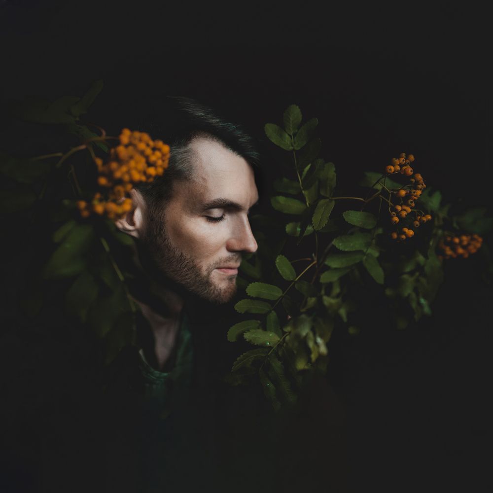 Photograph by Maria Silent