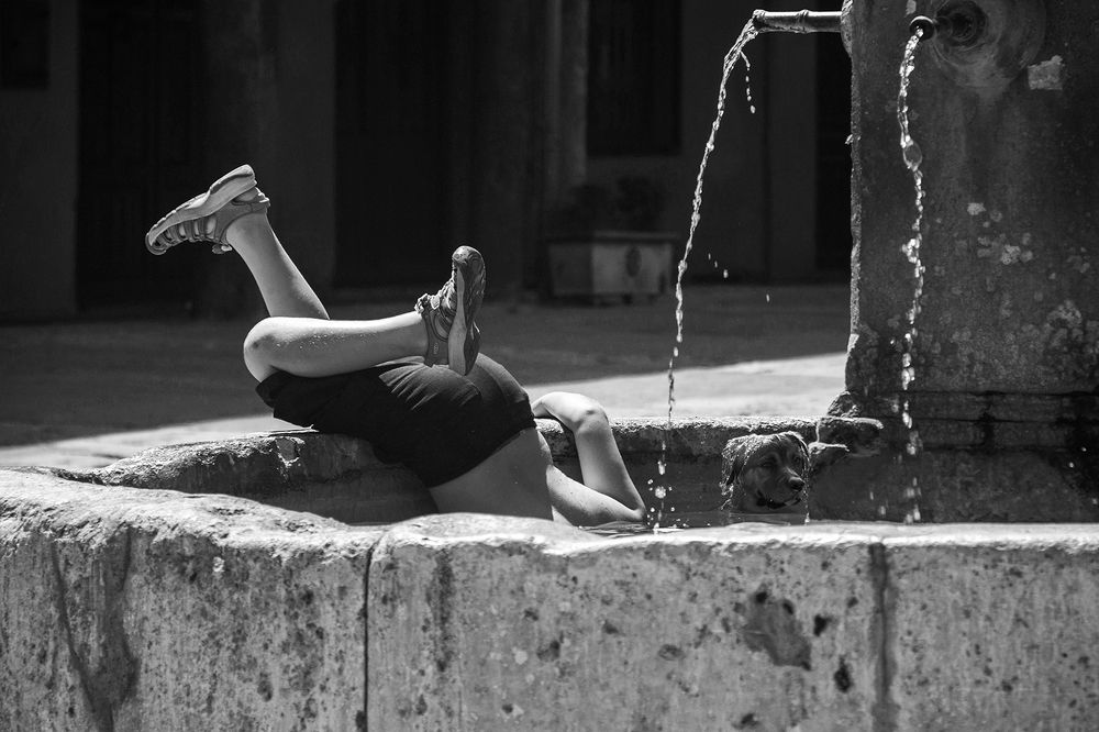 a hot day in a town in Spain