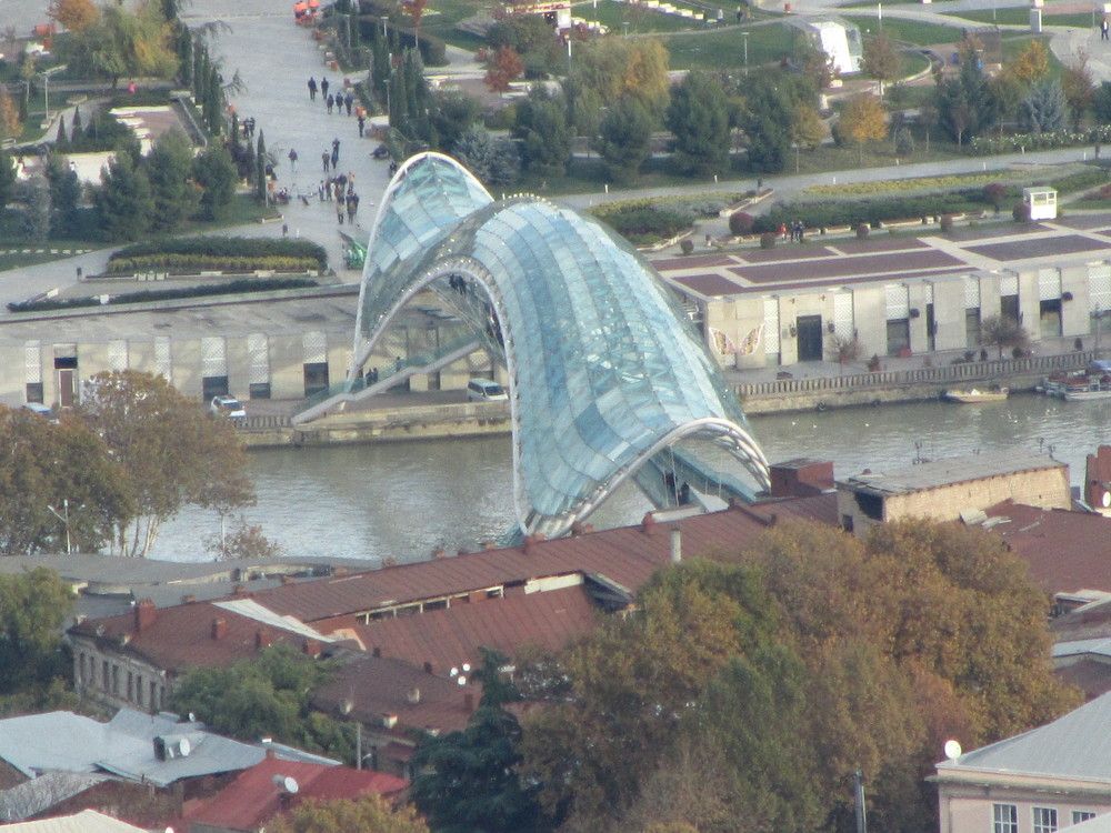 Мост Мира.