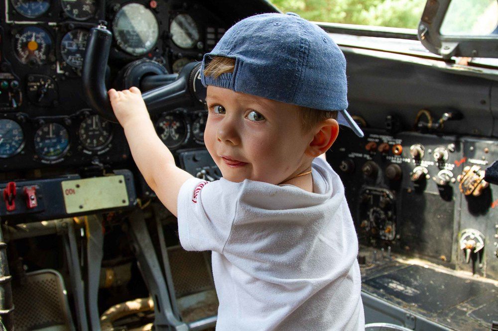 Все пристегнулись? Взлетаем...