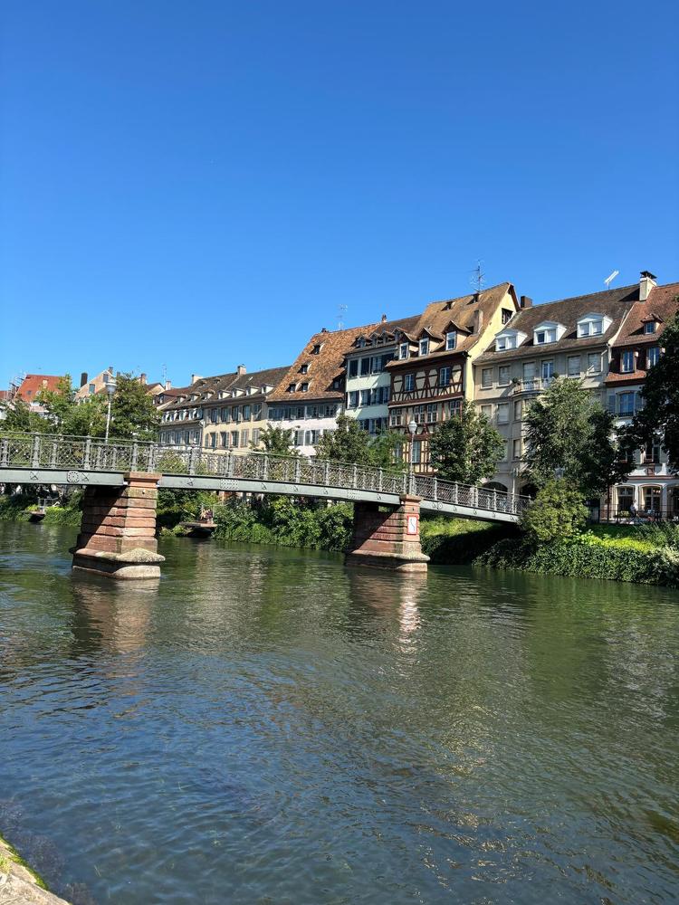 Фотография автора Александр Ахоньков