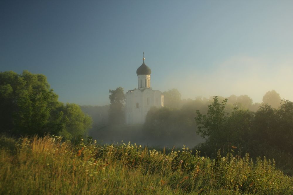 Туманный рассвет