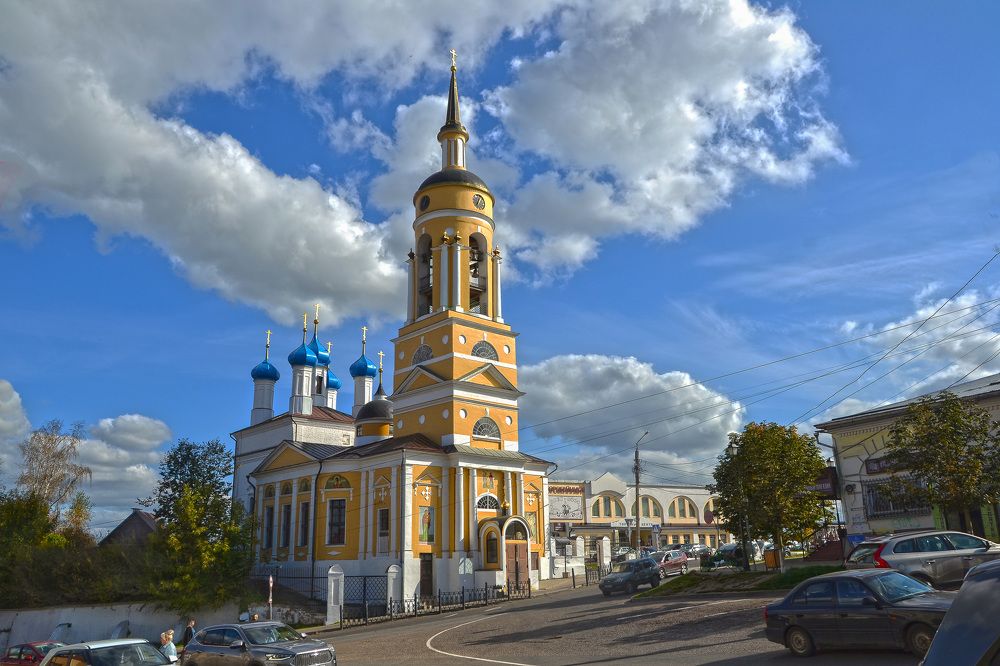Облака над Благовещенским собором.